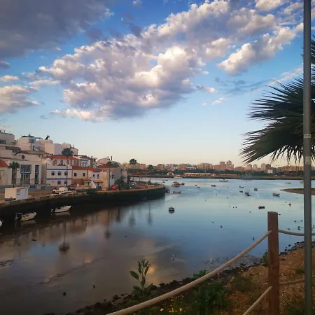 Porta Azul Ferragudo (Faro)